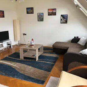 Apartman Mákszem Apartman, Eger
